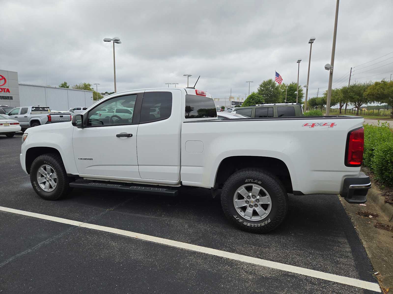 2019 Chevrolet Colorado Work Truck photo 3