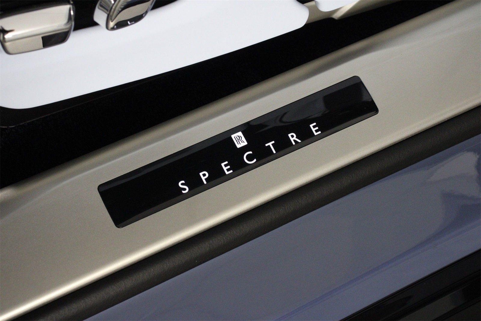 2024 Rolls Royce Spectre RR photo 14