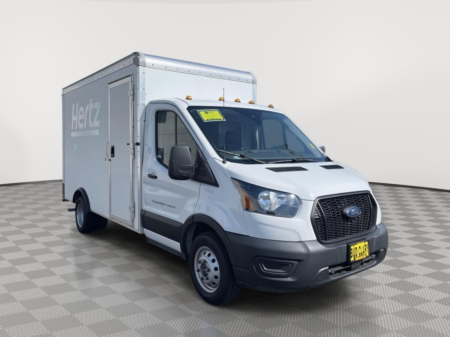 2022 Ford Transit Cutaway photo 7