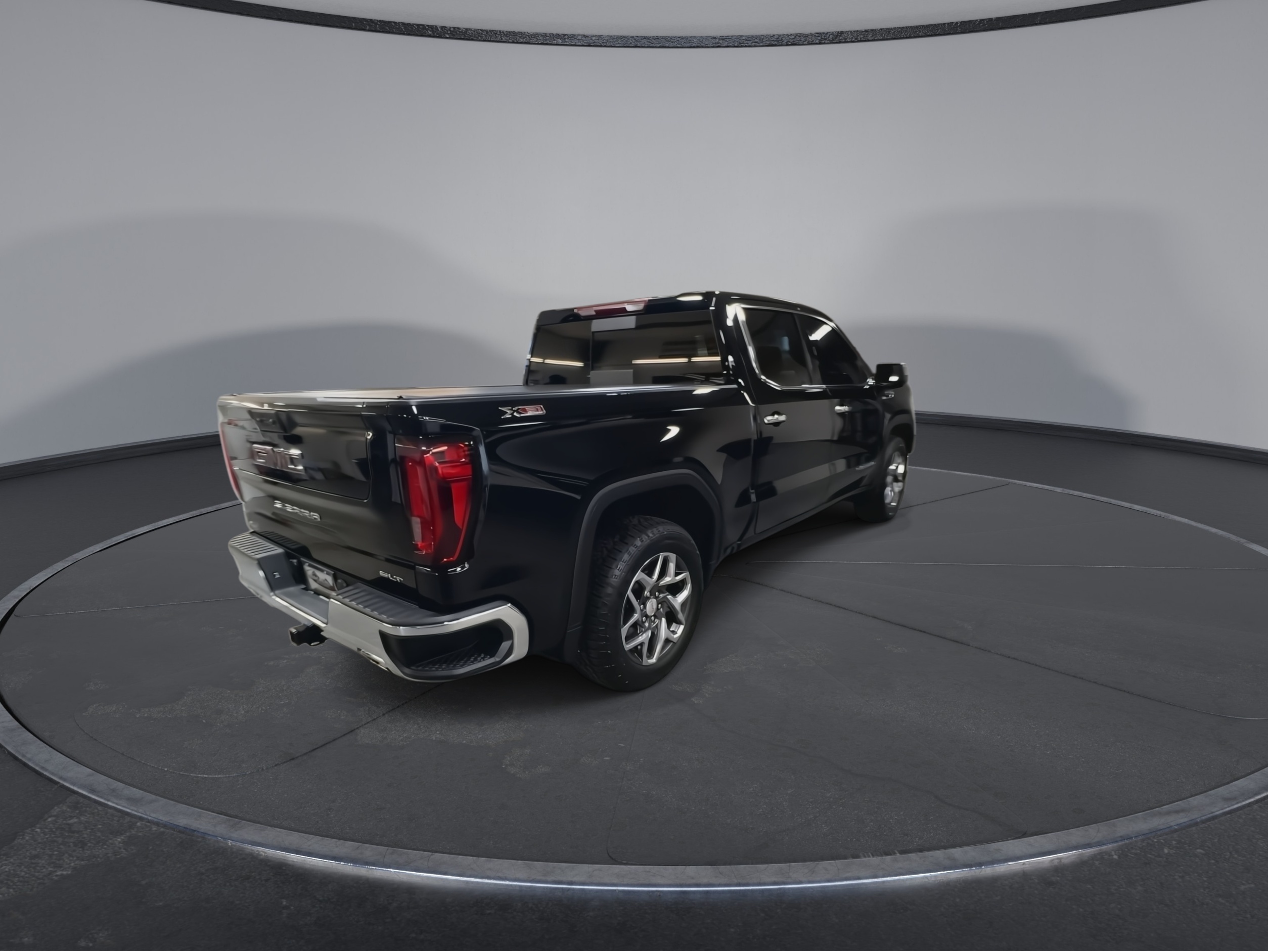 2022 Gmc Sierra 1500 SLT photo 4
