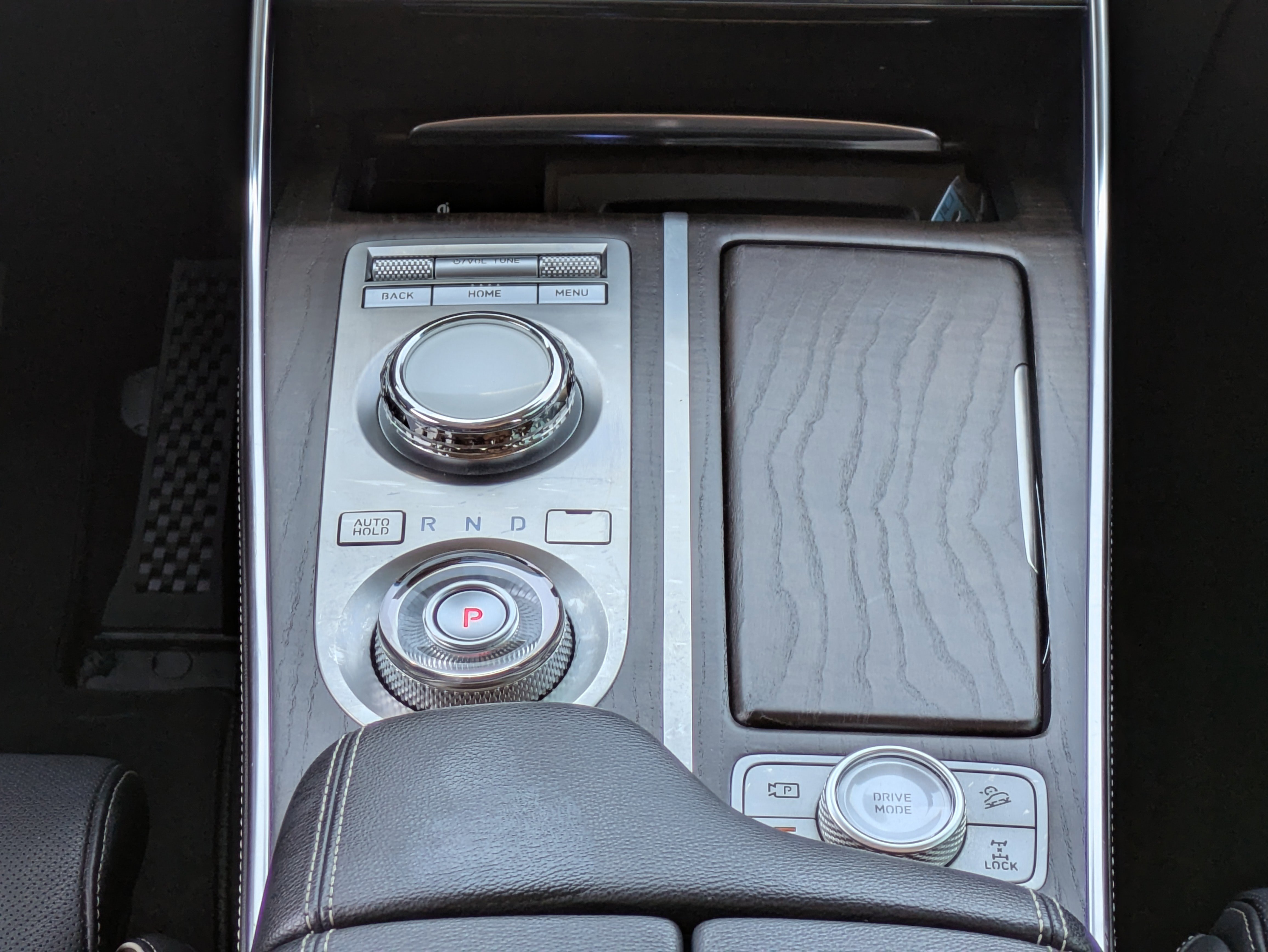 2023 Genesis GV80 3.5T photo 2