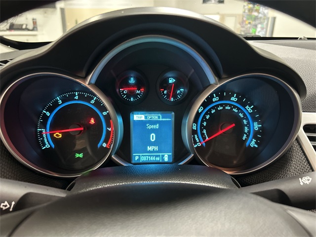 2015 Chevrolet Cruze photo 28