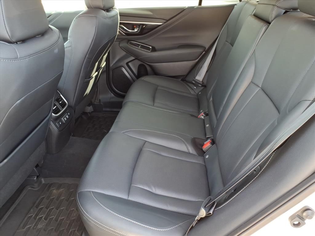 2022 SUBARU OUTBACK - Image 12