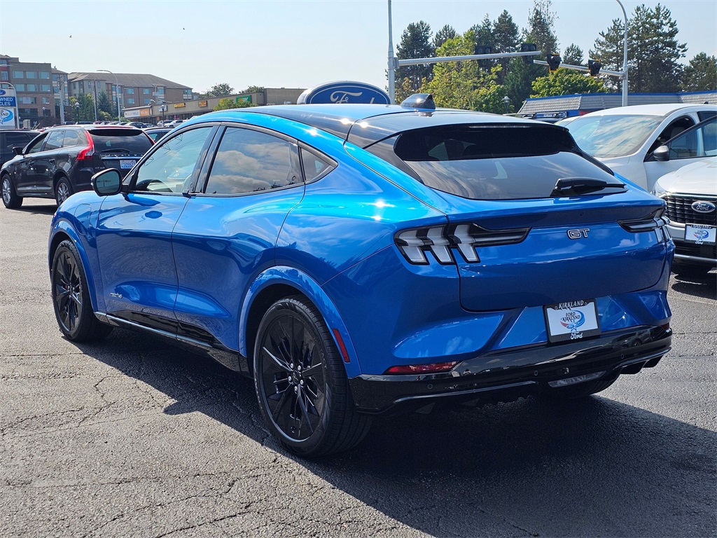 2025 Ford Mustang Mach-E GT photo 5