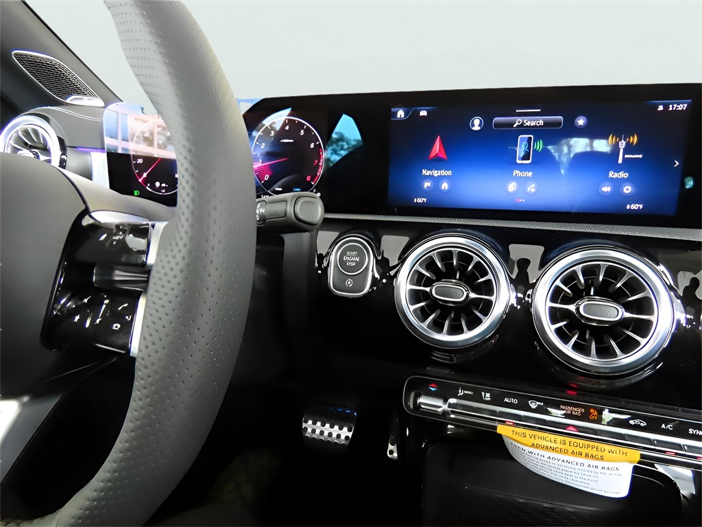 2025 Mercedes Benz CLA 250 4MATIC photo 33