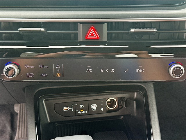 2026 Kia K5 GT-Line photo 15