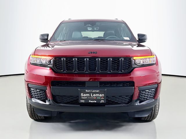 2025 Jeep Grand Cherokee Altitude X photo 2