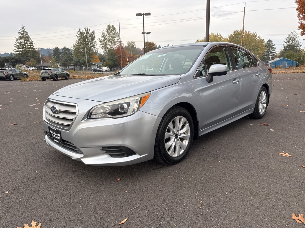 2015 Subaru Legacy 2.5i photo 3