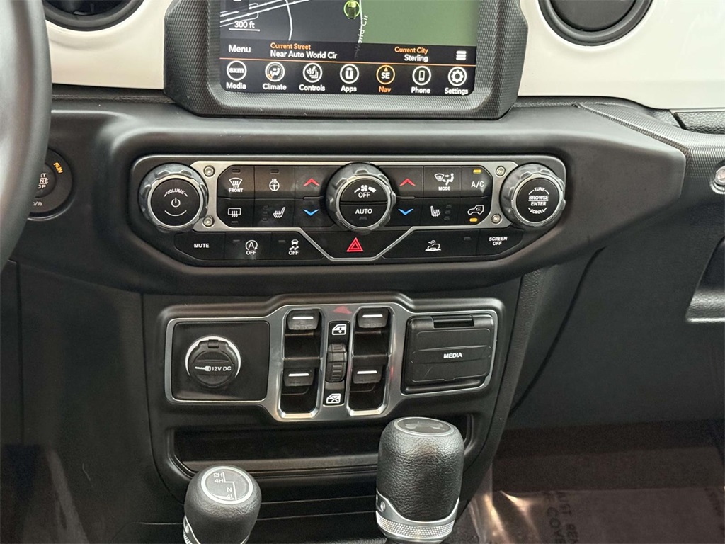 2021 Jeep Wrangler Unlimited Islander photo 19