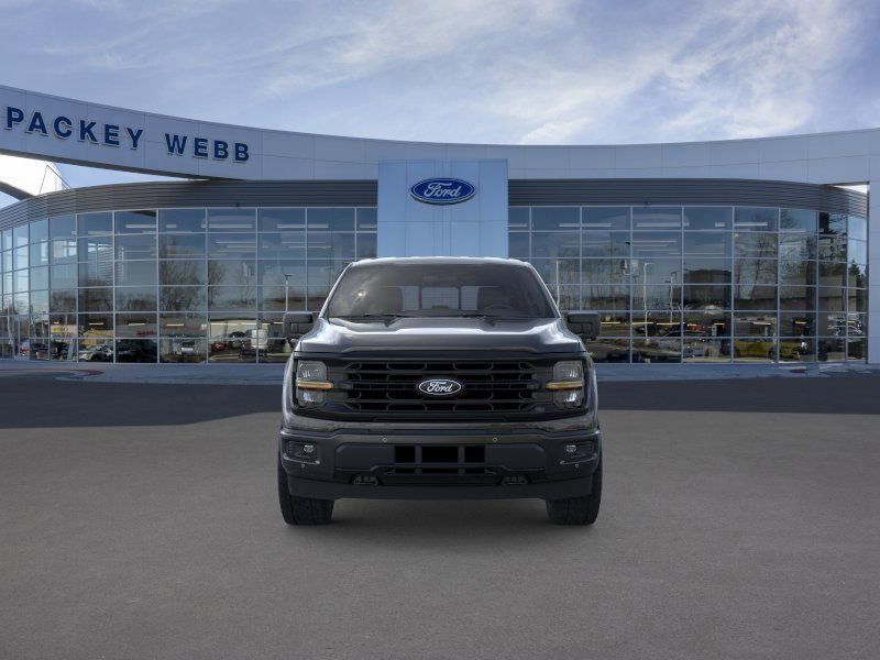 2025 Ford F-150 XLT photo 5