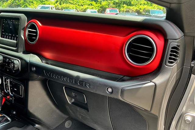 2020 Jeep Wrangler Unlimited Rubicon photo 23