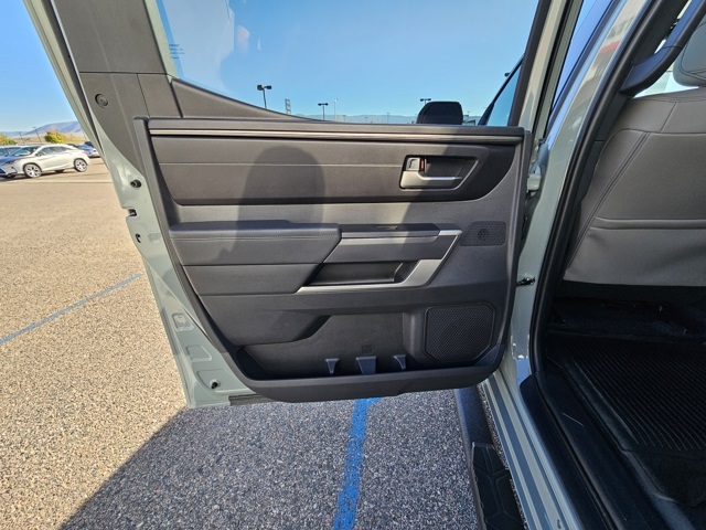 2025 Toyota Tundra SR5 photo 18