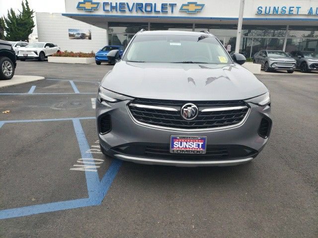 2022 Buick Envision Essence photo 4