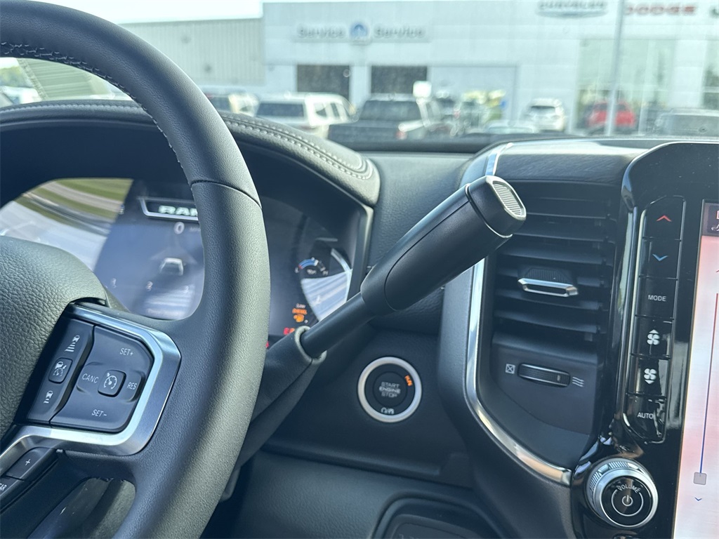 2026 Ram 4500 Tradesman photo 25