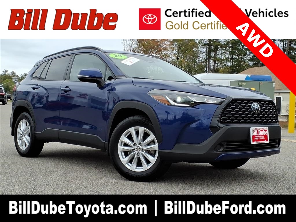 2024 Toyota Corolla Cross LE