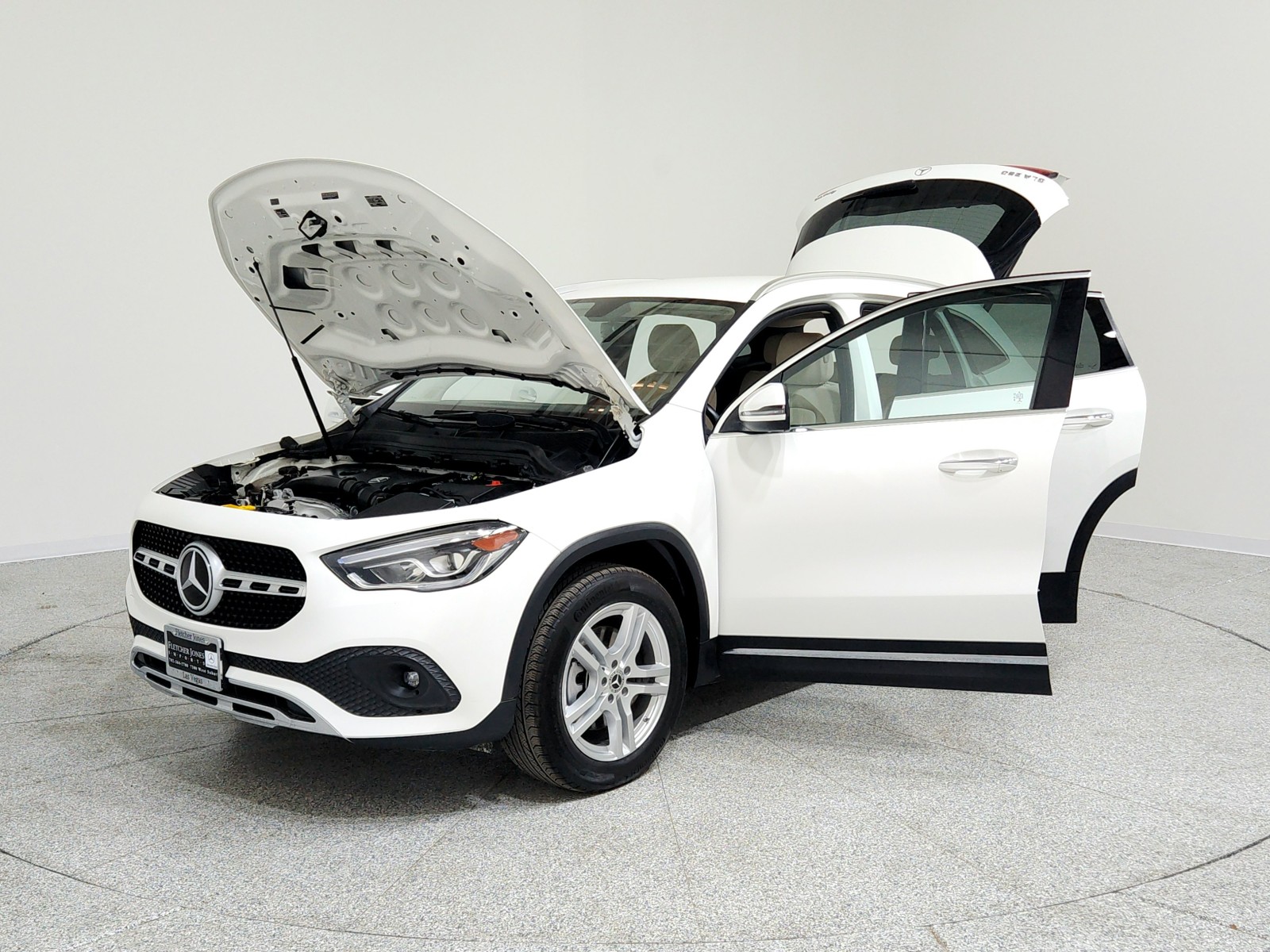 2022 Mercedes Benz GLA 250 4MATIC photo 8