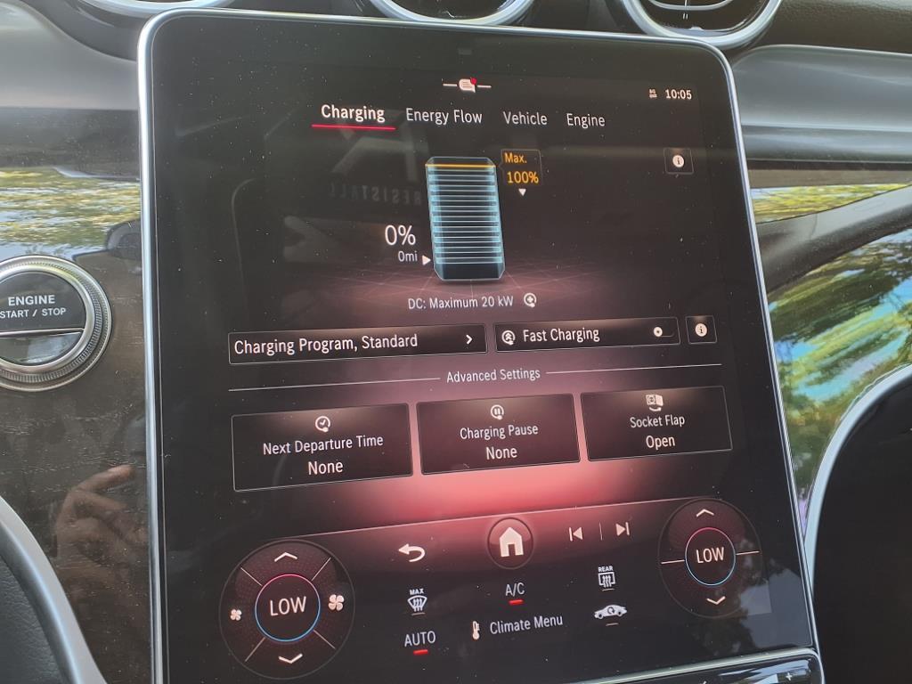 2025 Mercedes Benz GLC 350e 4MATIC photo 16