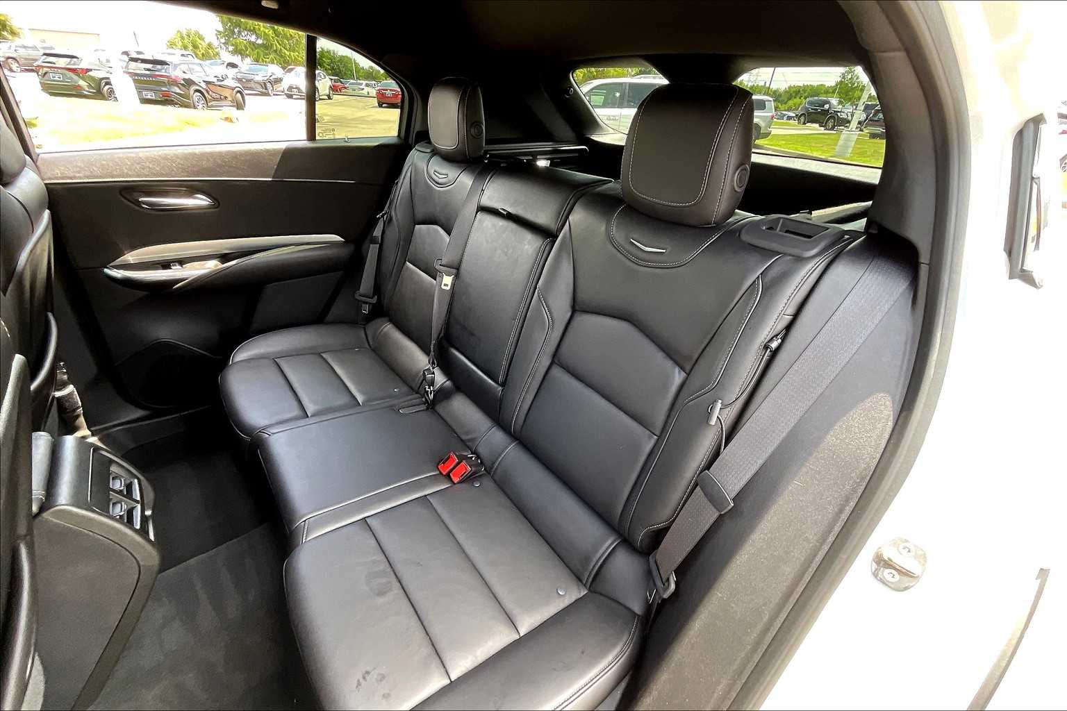 2019 Cadillac XT4 Premium Luxury photo 18