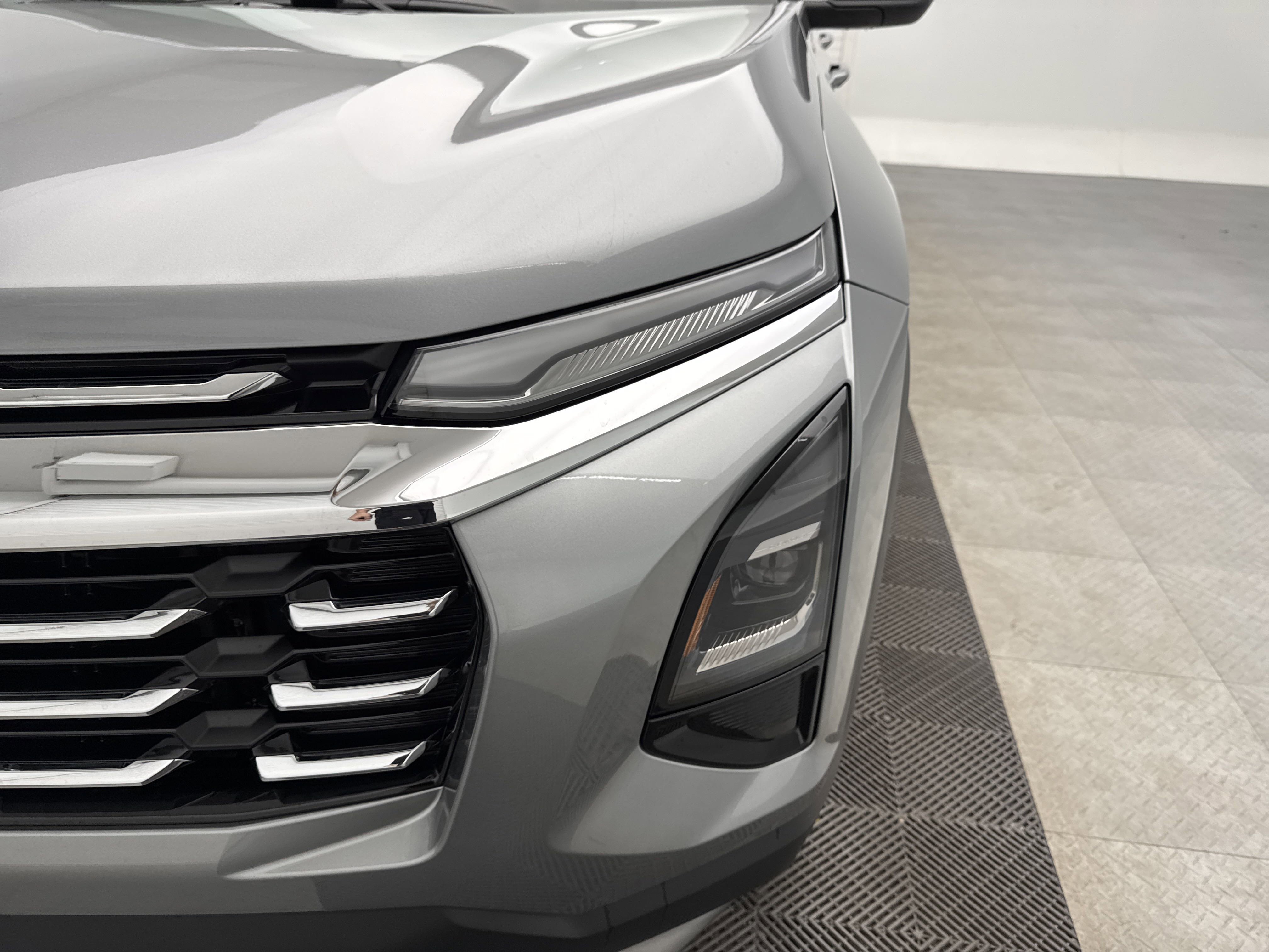 2026 Chevrolet Equinox LT photo 16