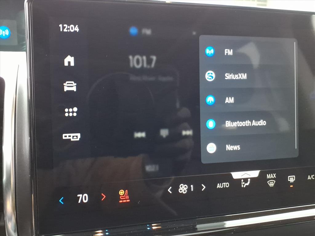 2025 Ford Expedition Platinum MAX photo 4