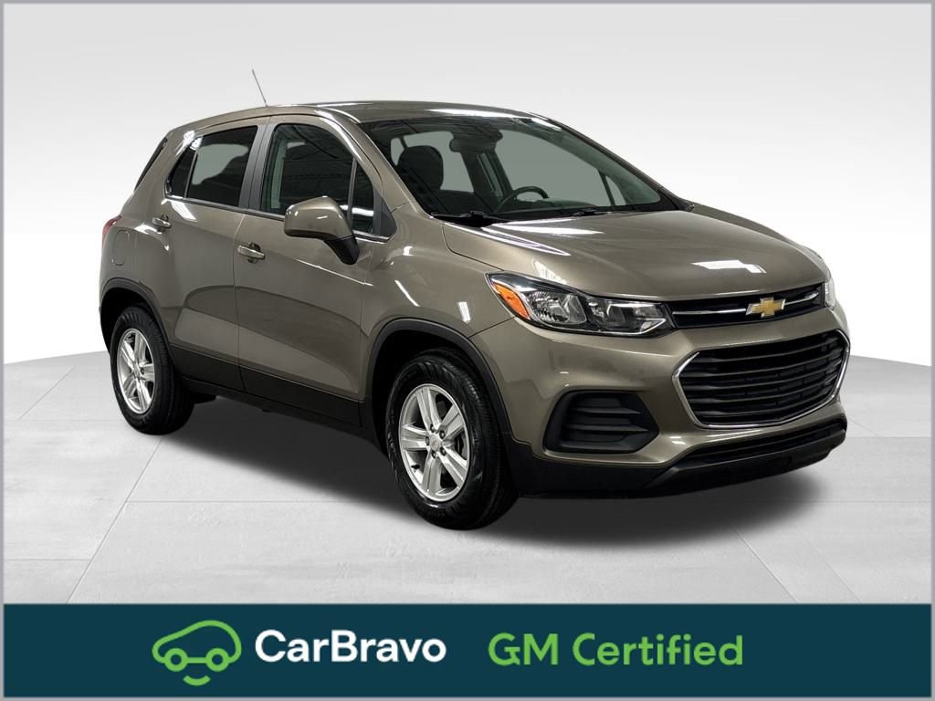 2020 Chevrolet Trax LS's photo