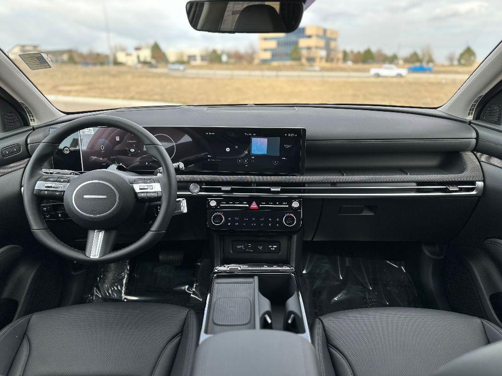 2025 Hyundai Tucson Hybrid Limited photo 10