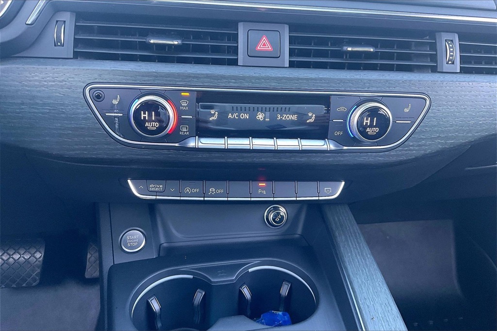 2018 AUDI A4 - Image 32