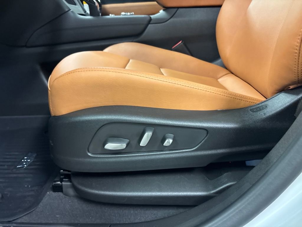 2025 Cadillac XT5 Premium Luxury photo 18