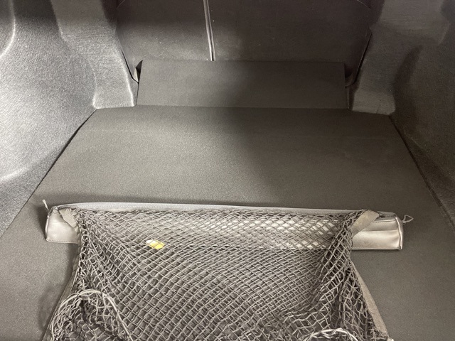 2018 Toyota Camry LE photo 18
