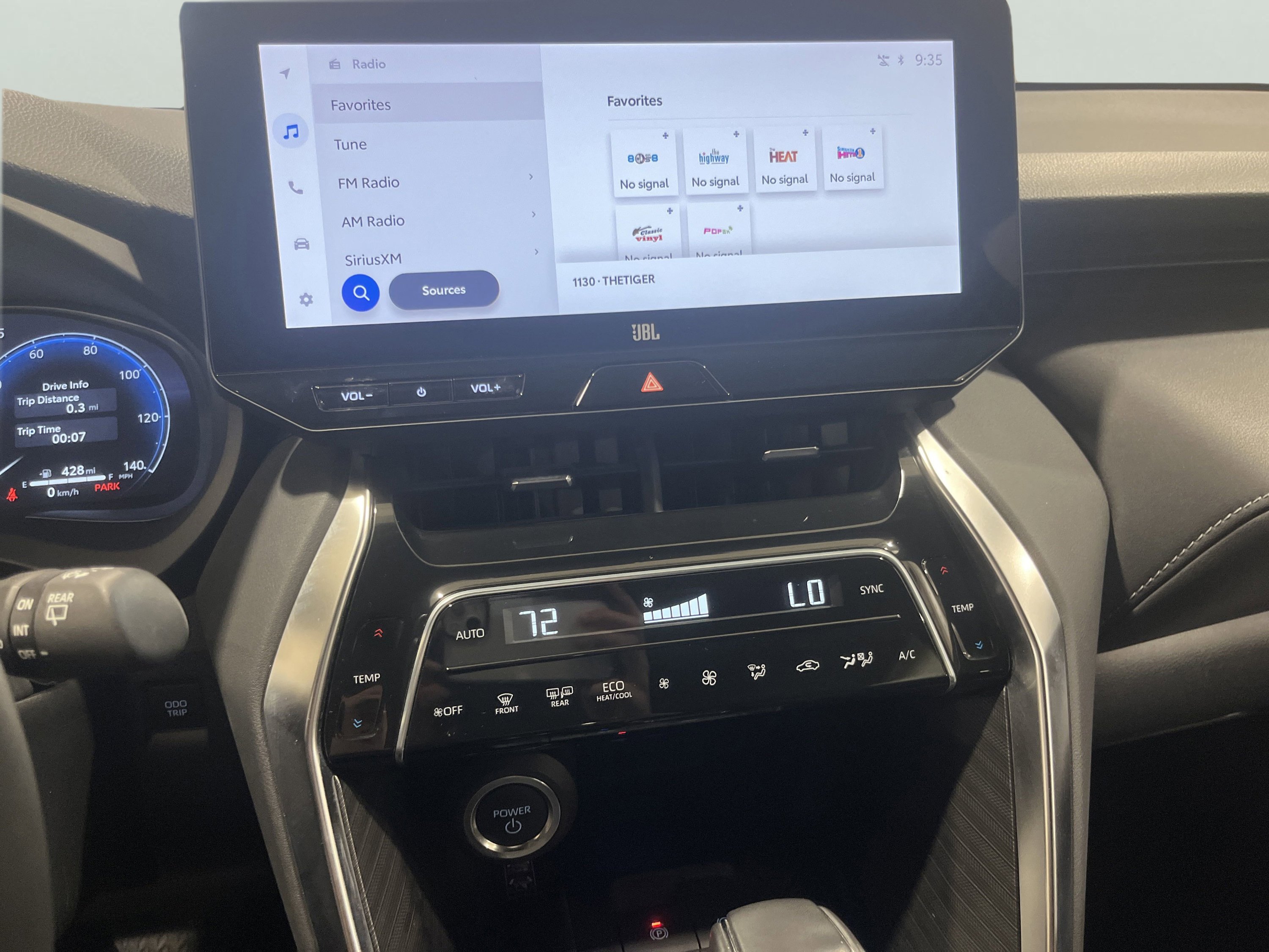 2024 Toyota Venza Limited photo 21