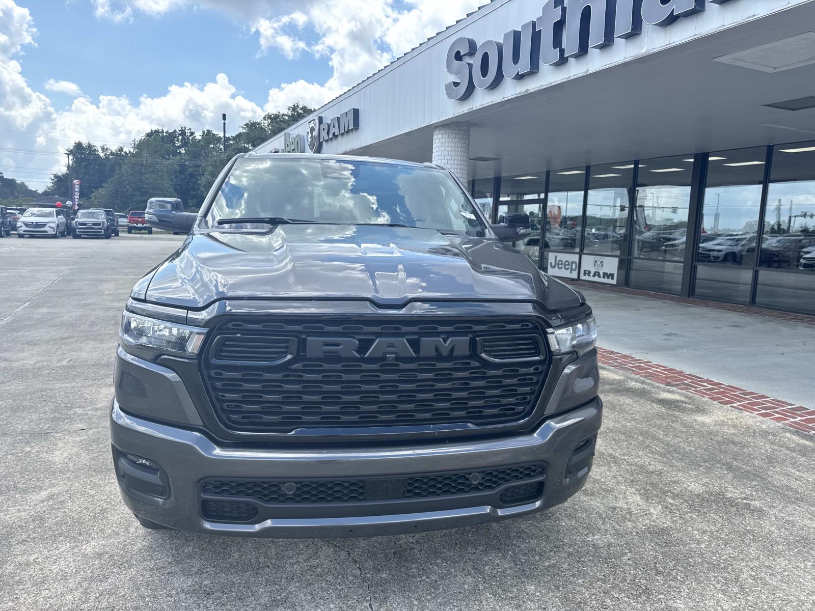 2025 Ram 1500 Big Horn photo 2
