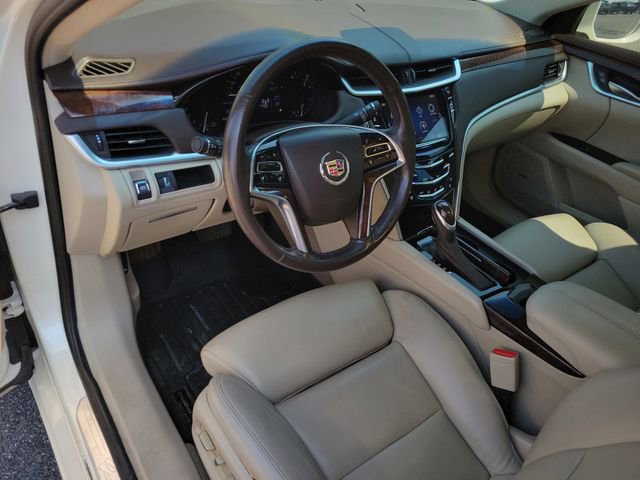 2013 Cadillac XTS Luxury photo 4