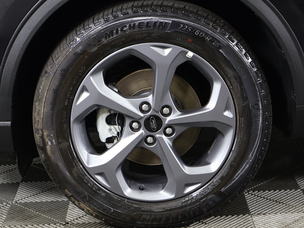 2025 Ford Escape Hybrid ST-Line Select photo 18