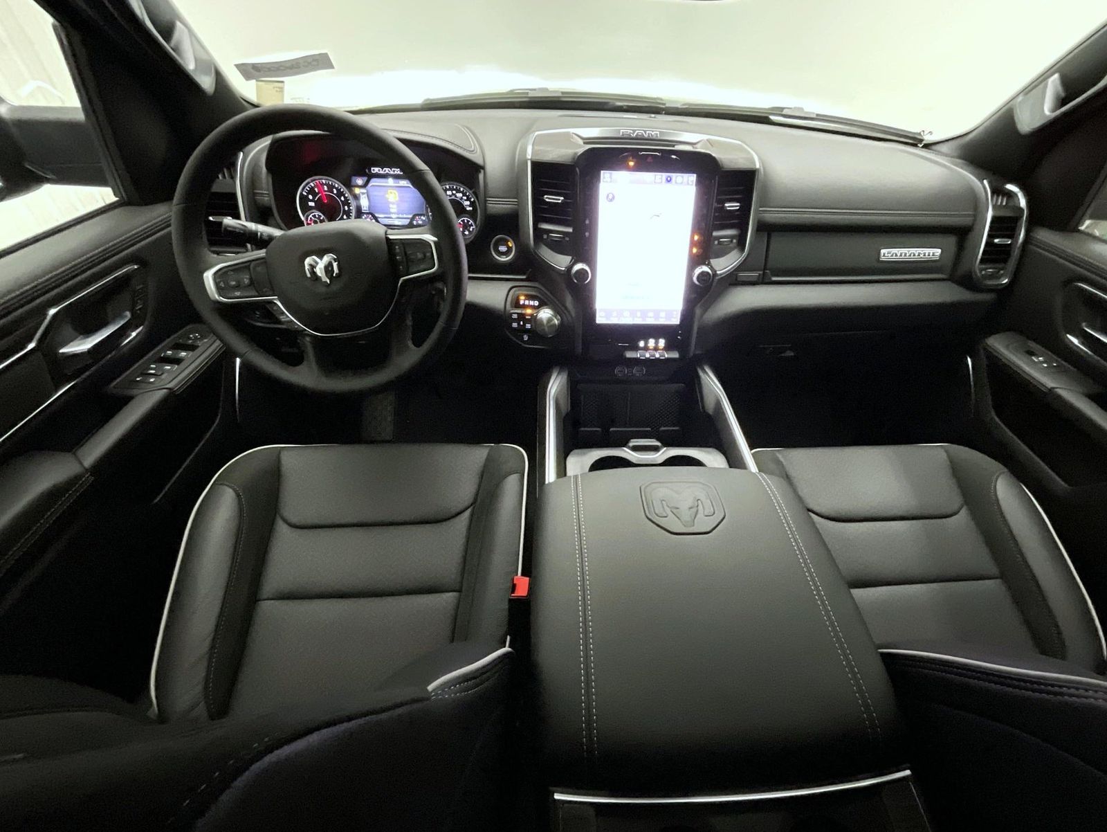 2026 Ram 1500 Laramie photo 9