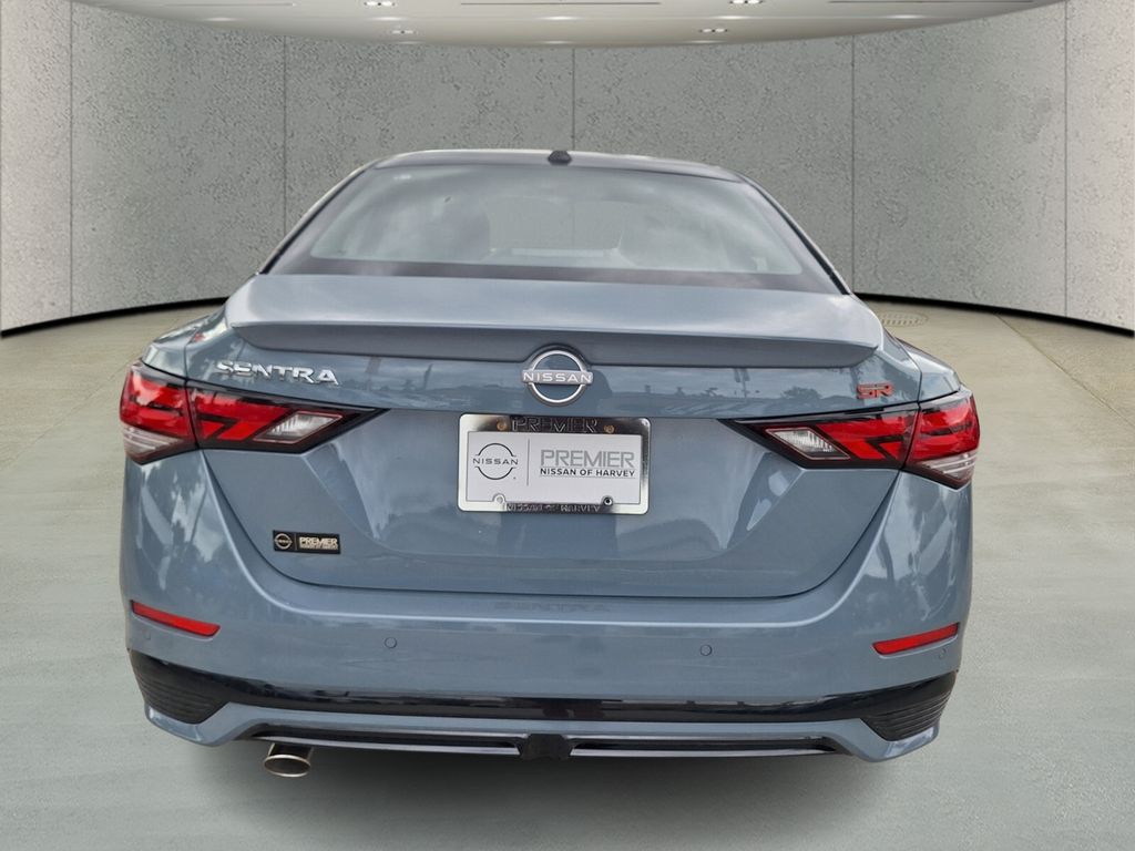 2025 Nissan Sentra SR photo 4