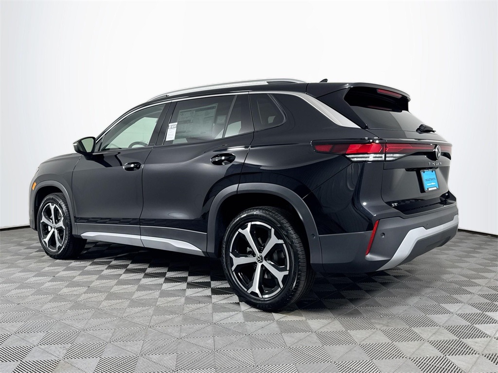 2025 Volkswagen Tiguan SE photo 12