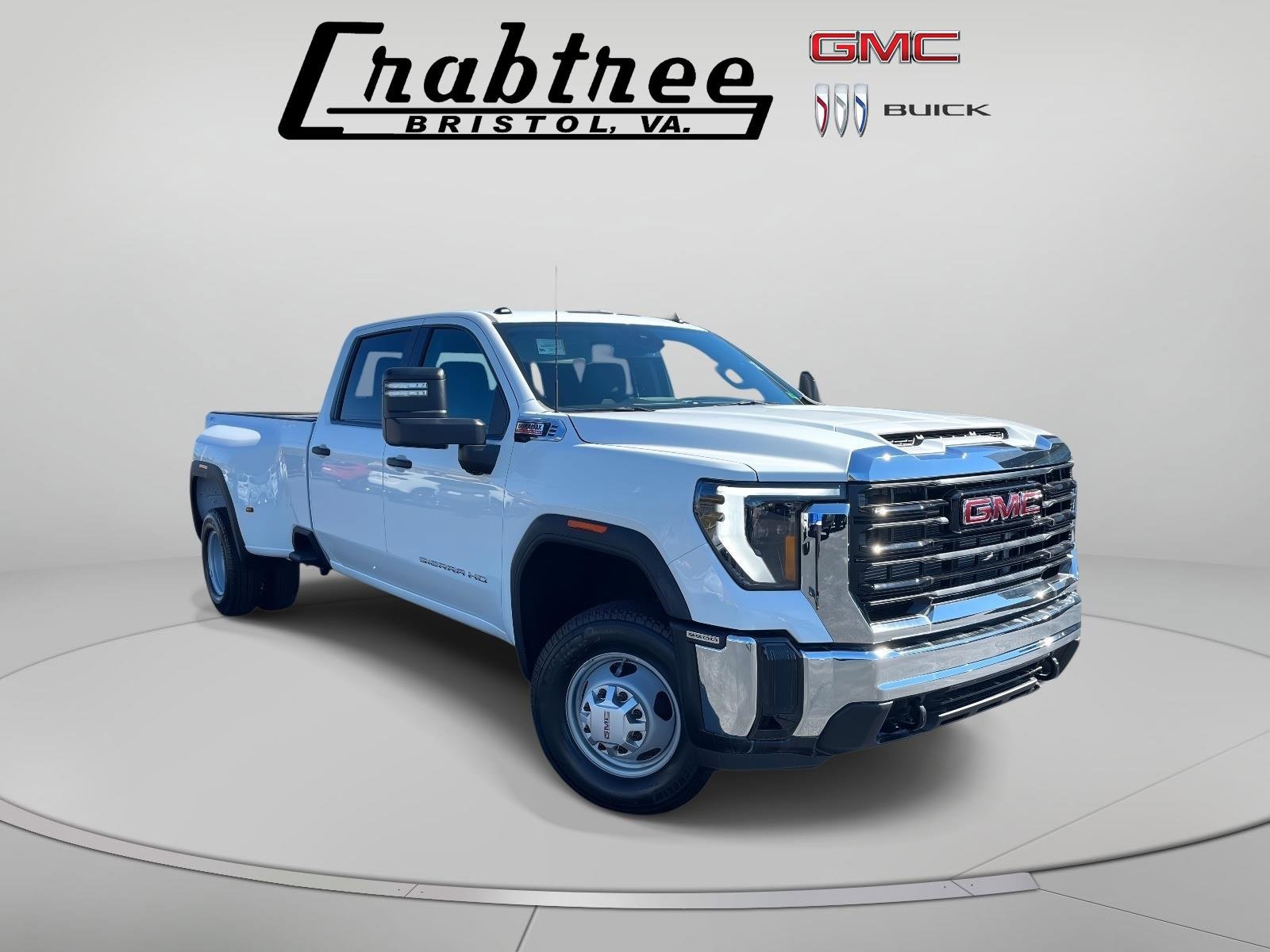 2026 GMC Sierra 3500HD Pro's photo