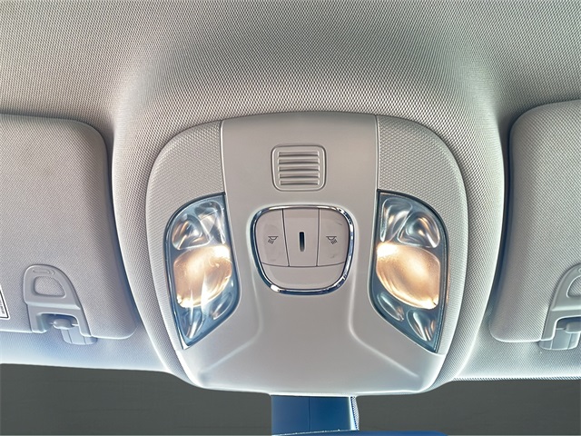 2021 Jeep Compass Latitude photo 25
