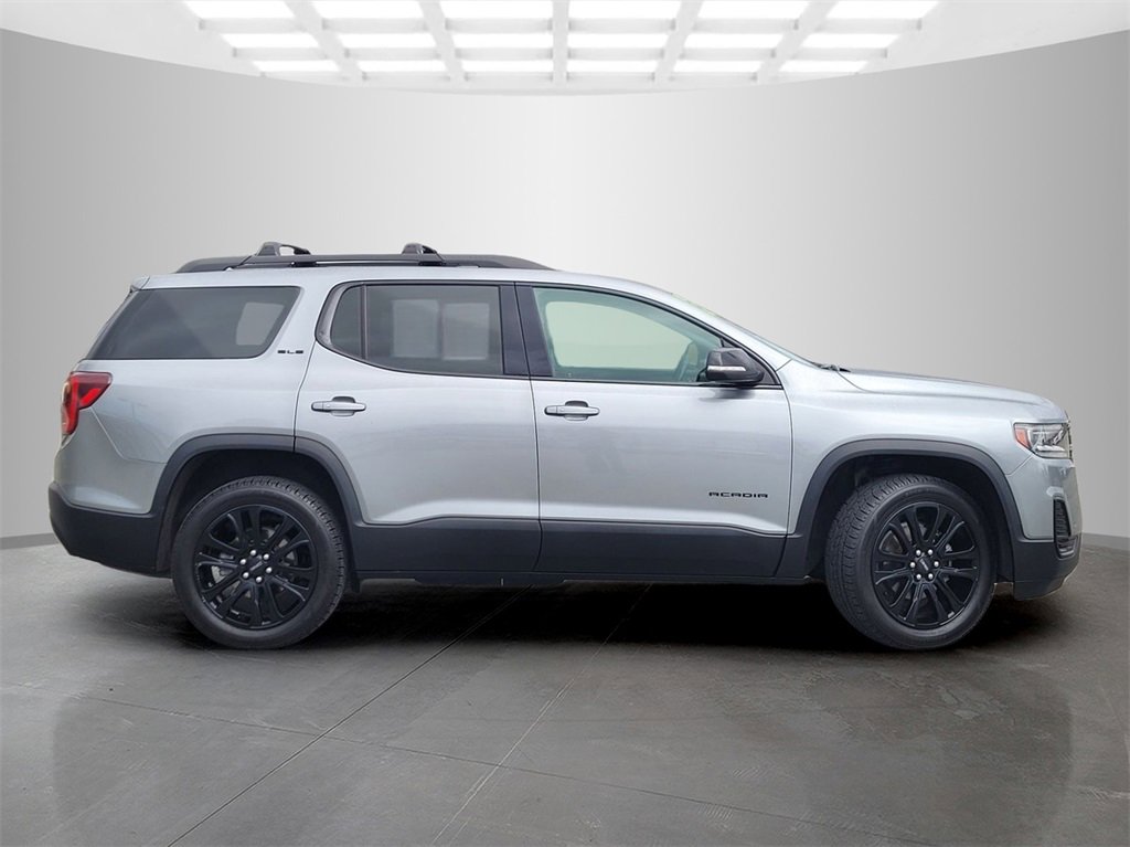 2023 Gmc Acadia SLE photo 2