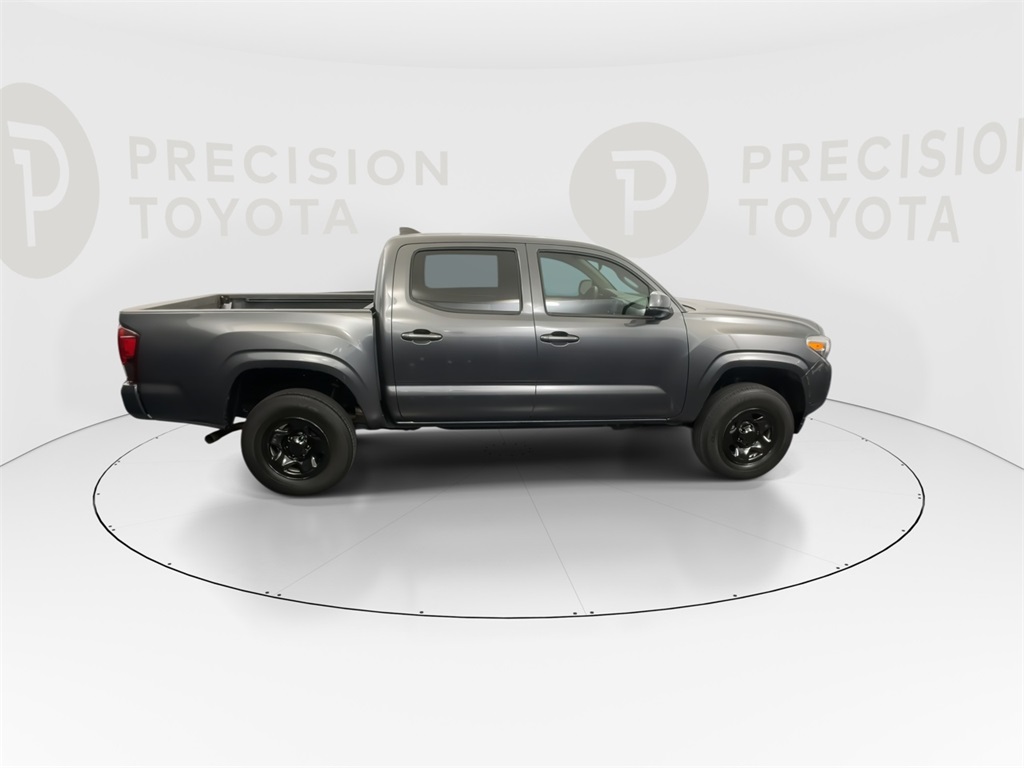2022 Toyota Tacoma SR5 photo 21