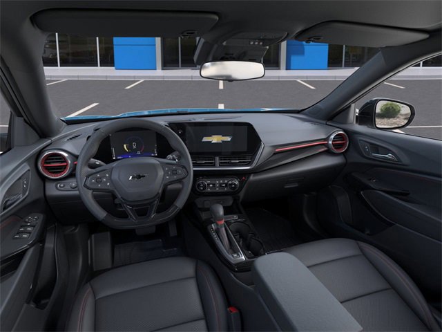 2025 Chevrolet Trax photo 13