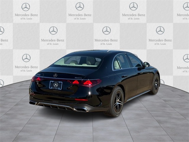2025 Mercedes Benz E 350 4MATIC photo 3