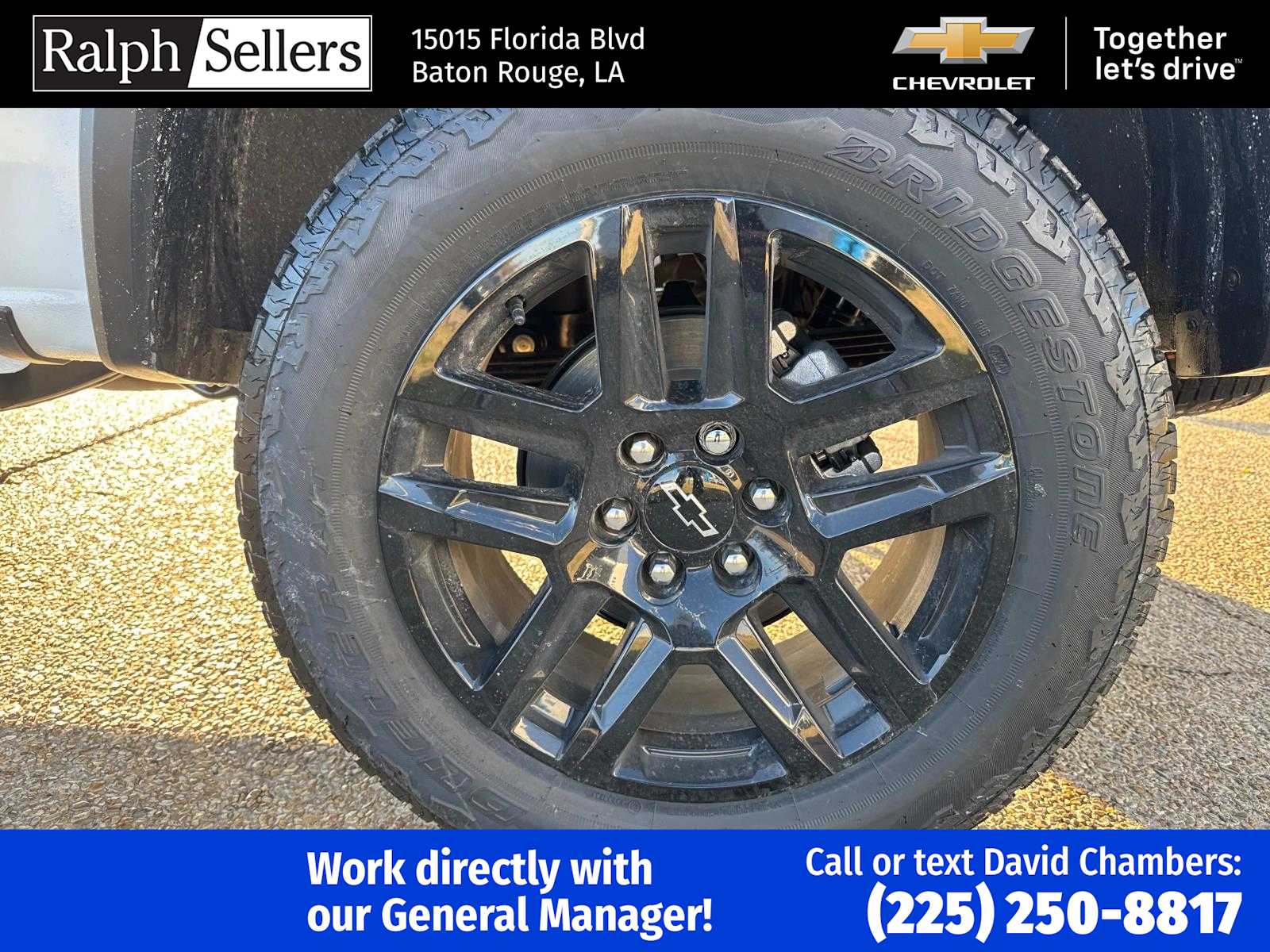 2025 Chevrolet Colorado Trail Boss photo 3