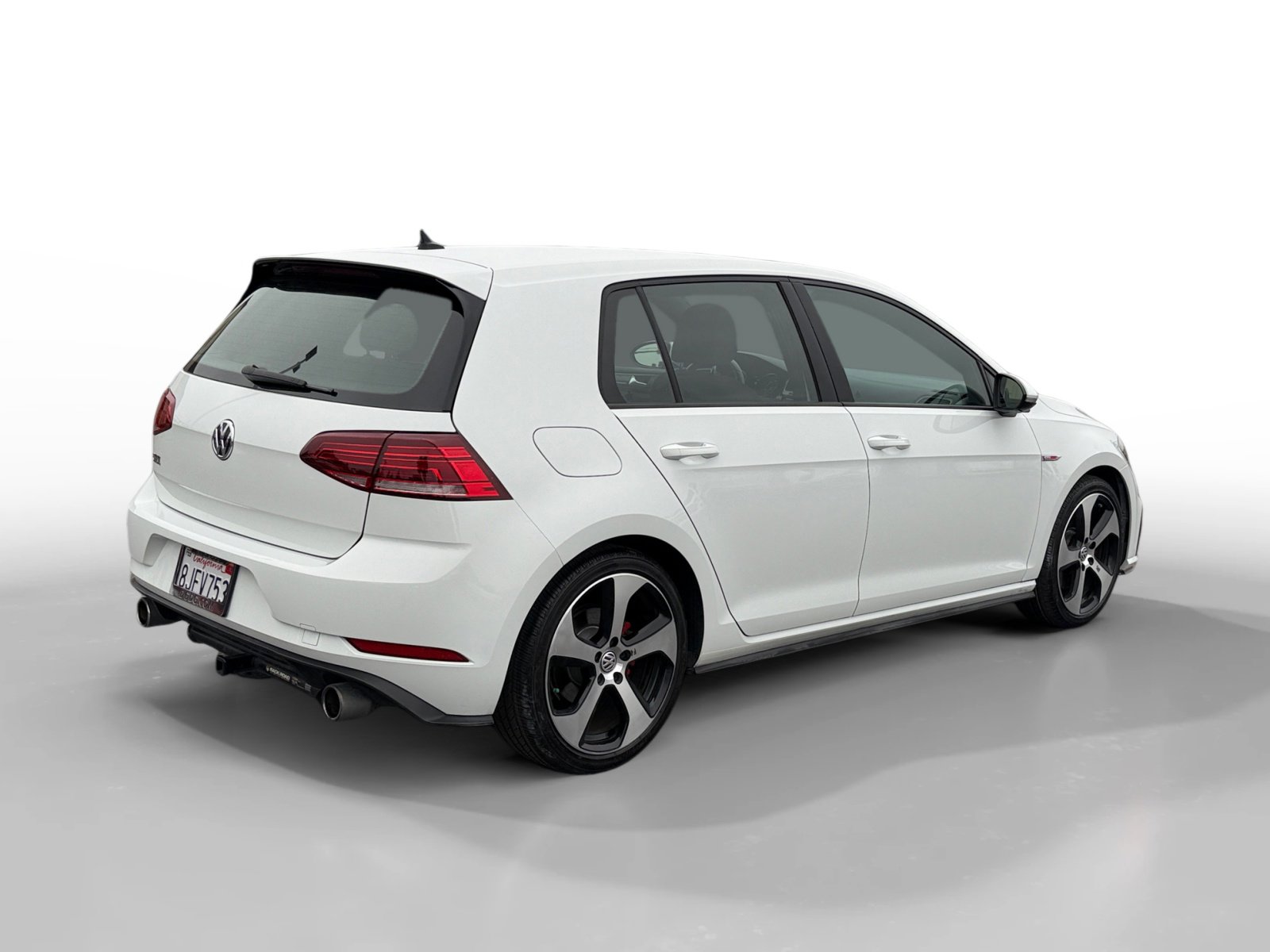 2018 Volkswagen Golf GTI S photo 2