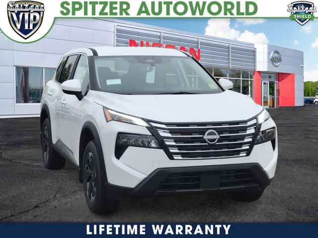 2026 Nissan Rogue SV's photo