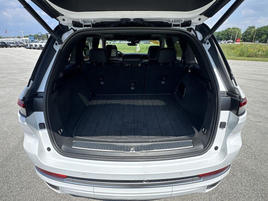 2022 Jeep Grand Cherokee Summit Reserve 4xe photo 21