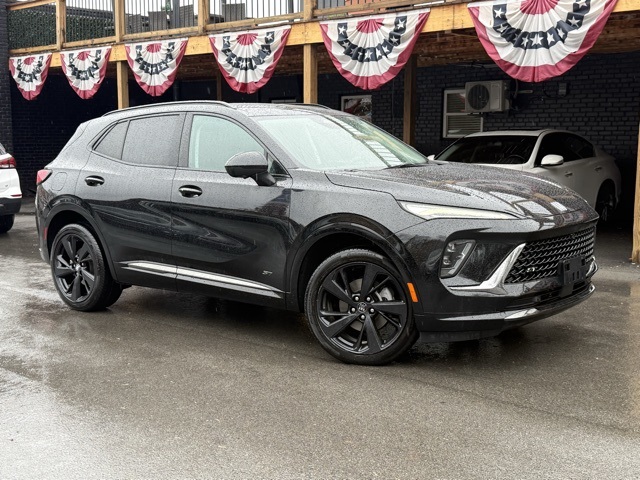 2024 Buick Envision Sport Touring photo 2