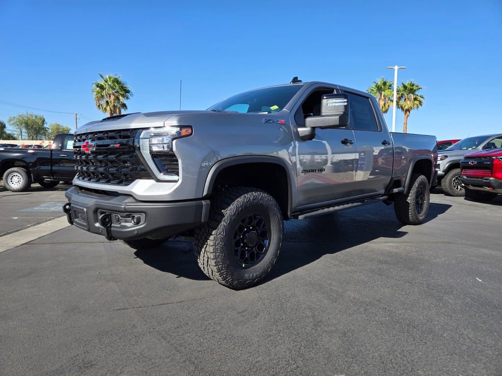 2026 Chevrolet Silverado 2500HD ZR2 photo 2