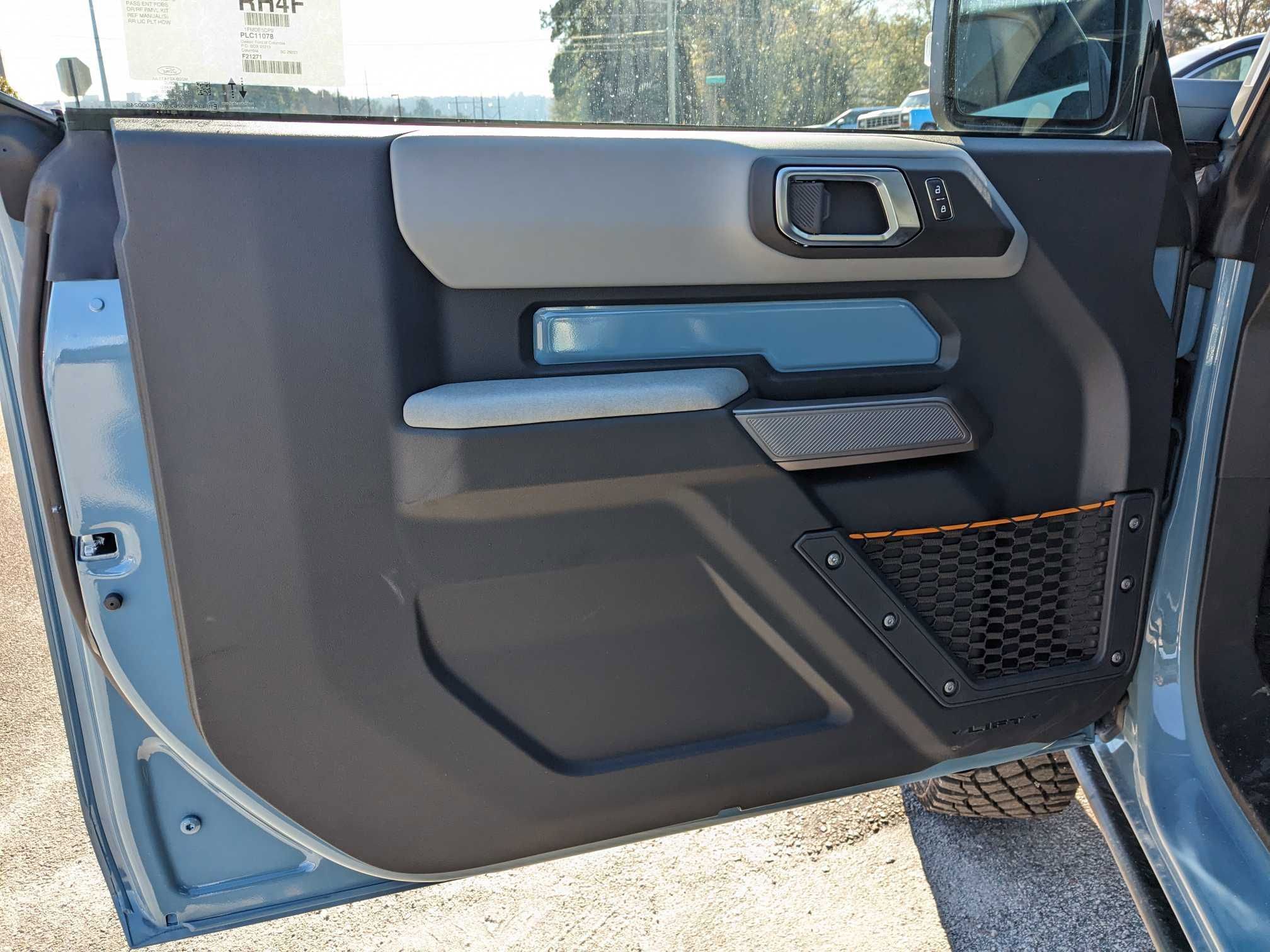 2023 Ford Bronco Badlands photo 10