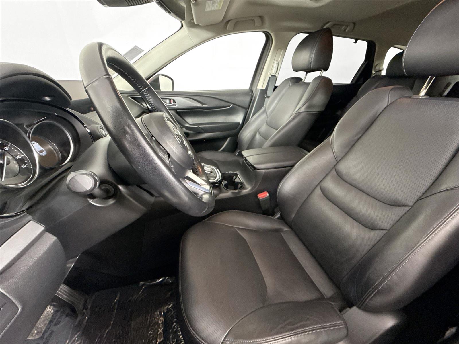 2022 Mazda CX-9 Touring photo 15